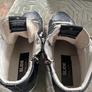 Golden Goose Sneakers